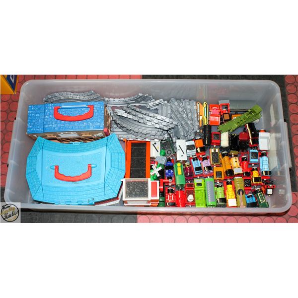 THOMAS THE TRAIN SET WITH TRAINS, STATIO, COAL