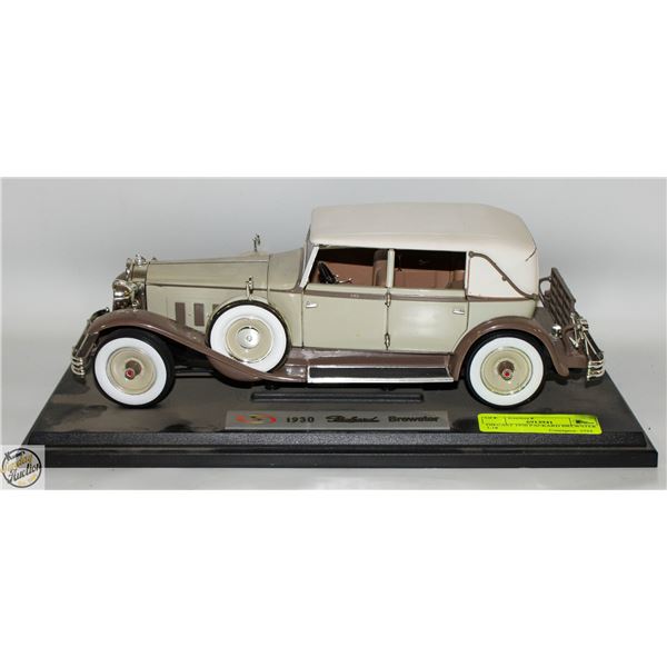 DIECAST 1930 PACKARD BREWSTER 1:18