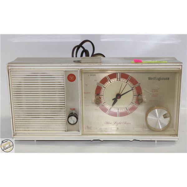 VINTAGE WESTINGHOUSE H9932L5 TUBE CLOCK RADIO