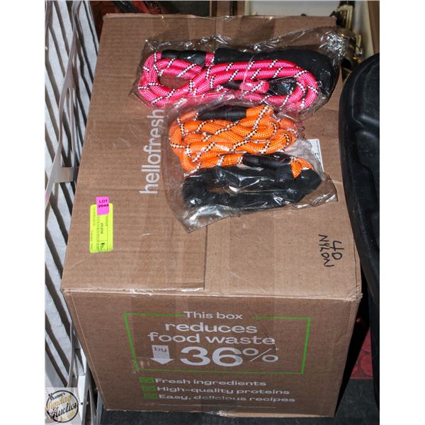 VARIOUS COLOURED NYLON ROPE LEASHES WITH