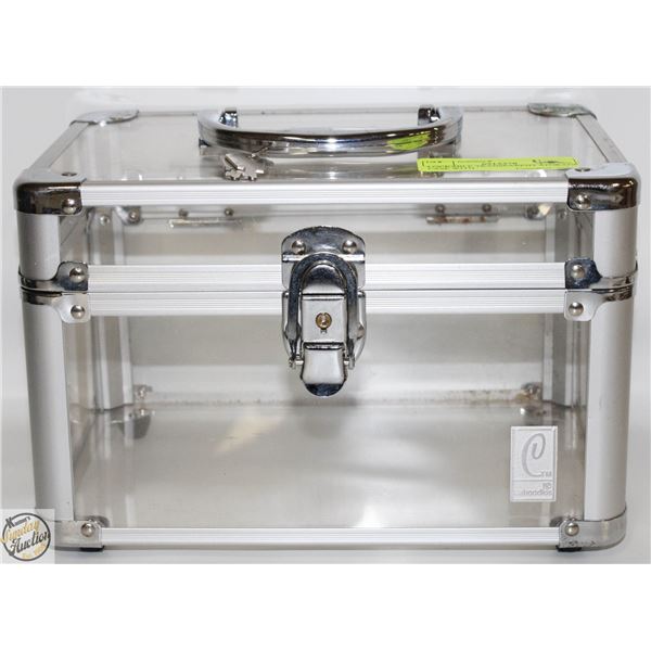 LOCKABLE TRANSPARENT STORAGE CASE WITH