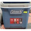Image 1 : COLEMAN 56 L COOLER ON WHEELS