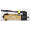 Image 1 : ENERPAC P-141 10000 PSI/ 700 BAR MAXIMUM