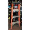 Image 1 : 4 TIER ORANGE FIBERGLASS LADDER