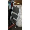 Image 1 : COSCO 3 TIER FOLD OUT LADDER