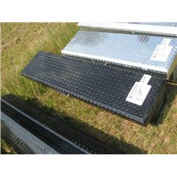 ALUMINUM SIDE MOUNT TOOL BOX