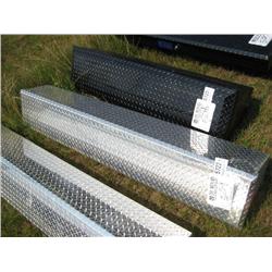 ALUMINUM SIDE MOUNT TOOL BOX