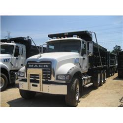 2007 MACK CTP713 TRI-AXLE DUMP