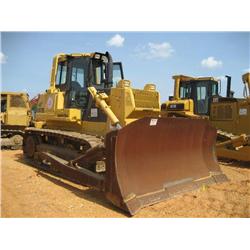 KOMATSU D87E CRAWLER TRACTOR