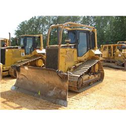 CAT D5M XL CRAWLER TRACTOR