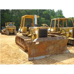 KOMATSU D58E CRAWLER TRACTOR