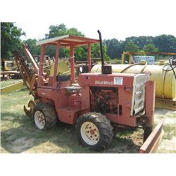 DITCH WITCH R40 RIDING TRENCHER