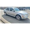 Image 2 : 2005 VOLKSWAGEN JETTA, 4DR SEDAN, GREY, VIN 3VWSE69M05M064317