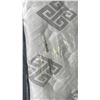 Image 2 : KINGSDOWN KING SIZE MATTRESS