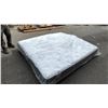 Image 3 : BEAUTYREST KING SIZE MATTRESS