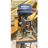 Image 2 : MASTERCRAFT 10" DRILL PRESS WITH LASER 55-5917-0