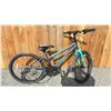 Image 1 : MOVELO BLACK 18 SPEED BIKE