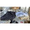 Image 2 : ASSORTED WOMENS CLOTHING