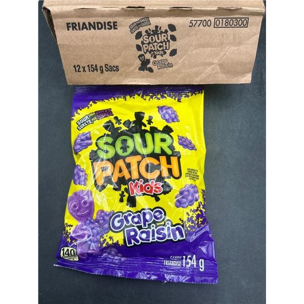 Sour Patch Kids Grape Raisin Candy 12-Pack (154g Per Pack)