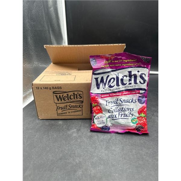 Welch’s Fruit Snacks Berries ‘N Cherries, 12 x 140g Bags