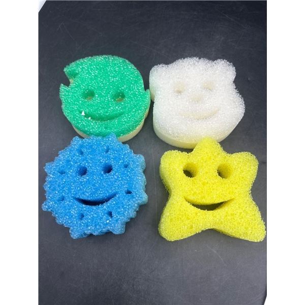 Scrub Daddy Set Of Four Scrubbing Sponges