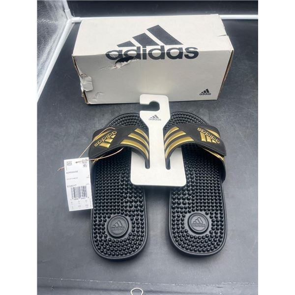 Adidas Adissage Slides Black and Gold – Size 8 US