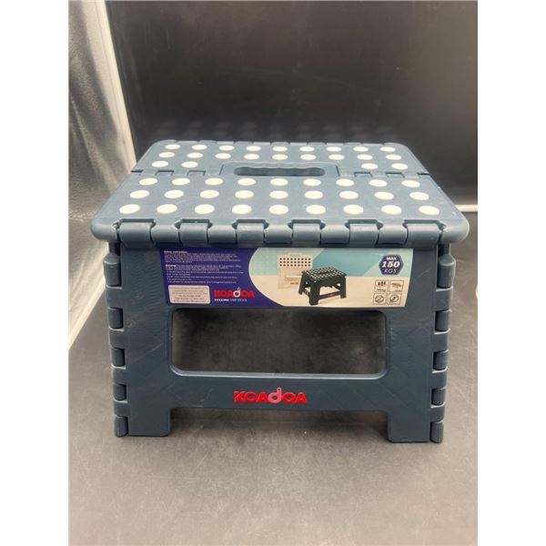 KOADOA Folding Step Stool with 150kg Capacity