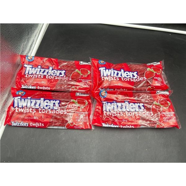 Twizzlers Strawberry Flavored Twists 454 g (Set of 4)