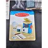Image 3 : Melissa & Doug Toy Coffee Maker Set with Accessories