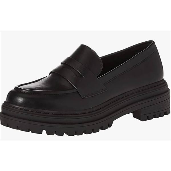 Women’s Ryan Loafers with Lug Sole in Size 5.5 US