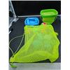 Image 2 : Children’s Sand and Beach Play Set with Molded Shapes and Bucket
