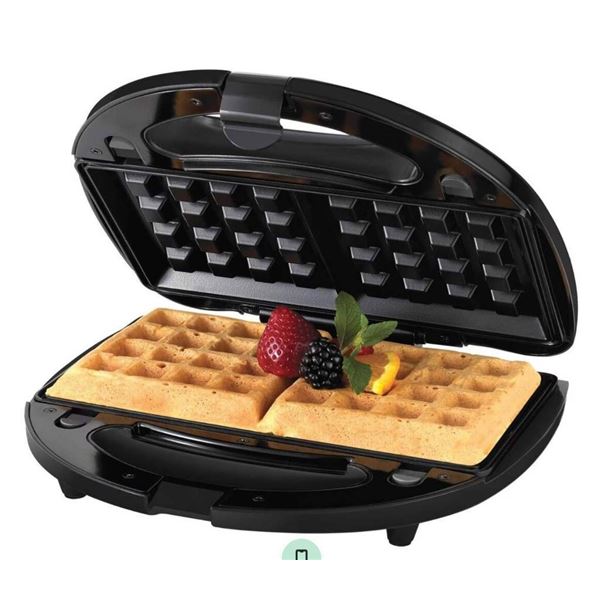 Black+Decker 4-in-1 Multipurpose Grill with Waffle, Sandwich, Griddle, and Grill Plates