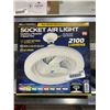 Image 2 : Bell + Howell Socket Air Light With 2100 Lumens and RGB Color Select