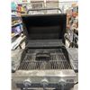 Image 2 : Char-Broil 3-Burner Gas Grill With Additional Side Burner
