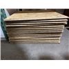 Image 2 : Set of 16 24’x24″ OSB Plywood Sheets for Construction
