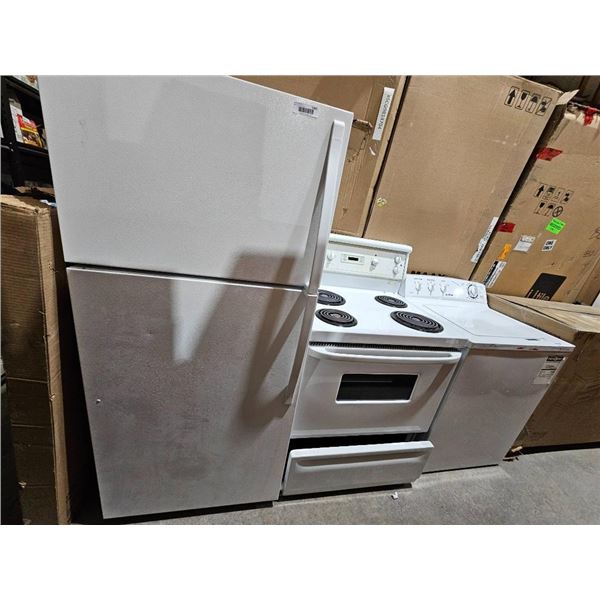 LOT OF Whirlpool Refrigerator and General Electric Electric Stove with Manual Controls