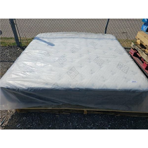 King Size Quilted Deluxe Deep Pocket Mattress