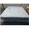 Image 1 : King Size Quilted Deluxe Deep Pocket Mattress