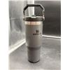 Image 2 : Stanley 30 oz Insulated Tumbler with Handle, Gray