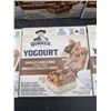 Image 3 : Lot of 6 Quaker Yogourt Chocolate Chunk Almond Granola Bars – 175g Each