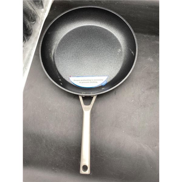 Ninja 12-Inch Induction Safe Nonstick Frying Pan, Model C38000