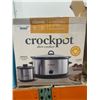 Image 2 : Crock-Pot Classic Slow Cooker with Bonus Little Dipper Warmer – 8 Quart