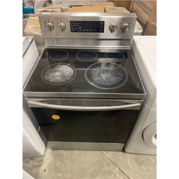 Samsung 30 in. 5.9 cu.ft Stainless-Steel Electric Range with Convection Oven
