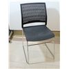 Image 1 : CHAISE EMPILABLE NOIR