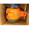 Image 2 : COUPE HERBES À GAZ HUSQVARNA 130C
