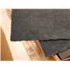 Image 2 : BTE DE 12 TUILES DE TAPIS 24"x24" COULEUR: CORNFLOWER
