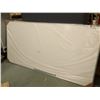 Image 1 : TABLEAU BLANC 96"x 48" LETON ON534 ENDOMMAGÉ DANS UN COIN