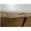 Image 3 : TABLE RONDE PLIABLE 4'd. (ABIMÉE)