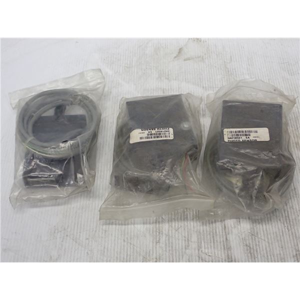 (3) Tri-Tronics #UR-AT1 Retro-Reflex Delay Timers