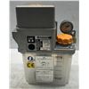 Image 1 : Showa #LCB4-8296E Lubricator